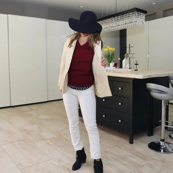 Cranberry Merino wool sweater - Picture 5 of 7